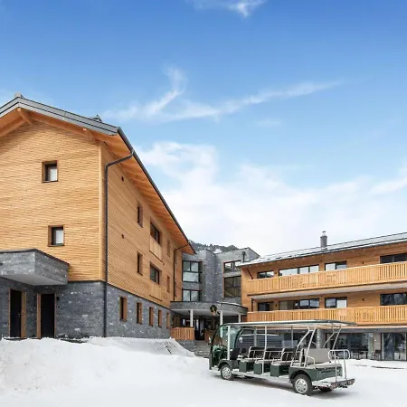 Golden Lodges Close To The Ski Lift * Rauris