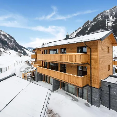 Appartement Golden Lodges Close To The Ski Lift *
