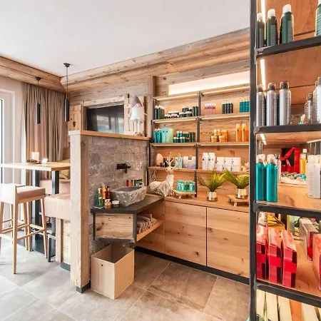 Golden Lodges Close To The Ski Lift Appartement Rauris