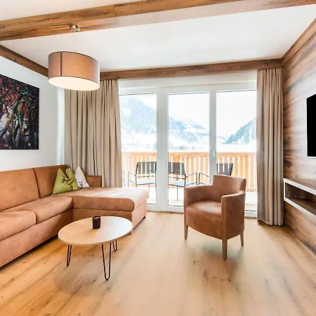 Golden Lodges Close To The Ski Lift