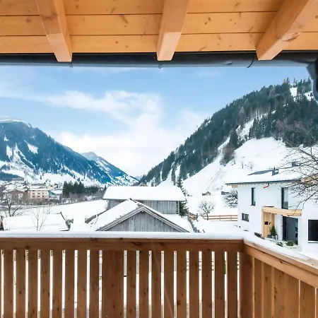 Golden Lodges Close To The Ski Lift Rauris